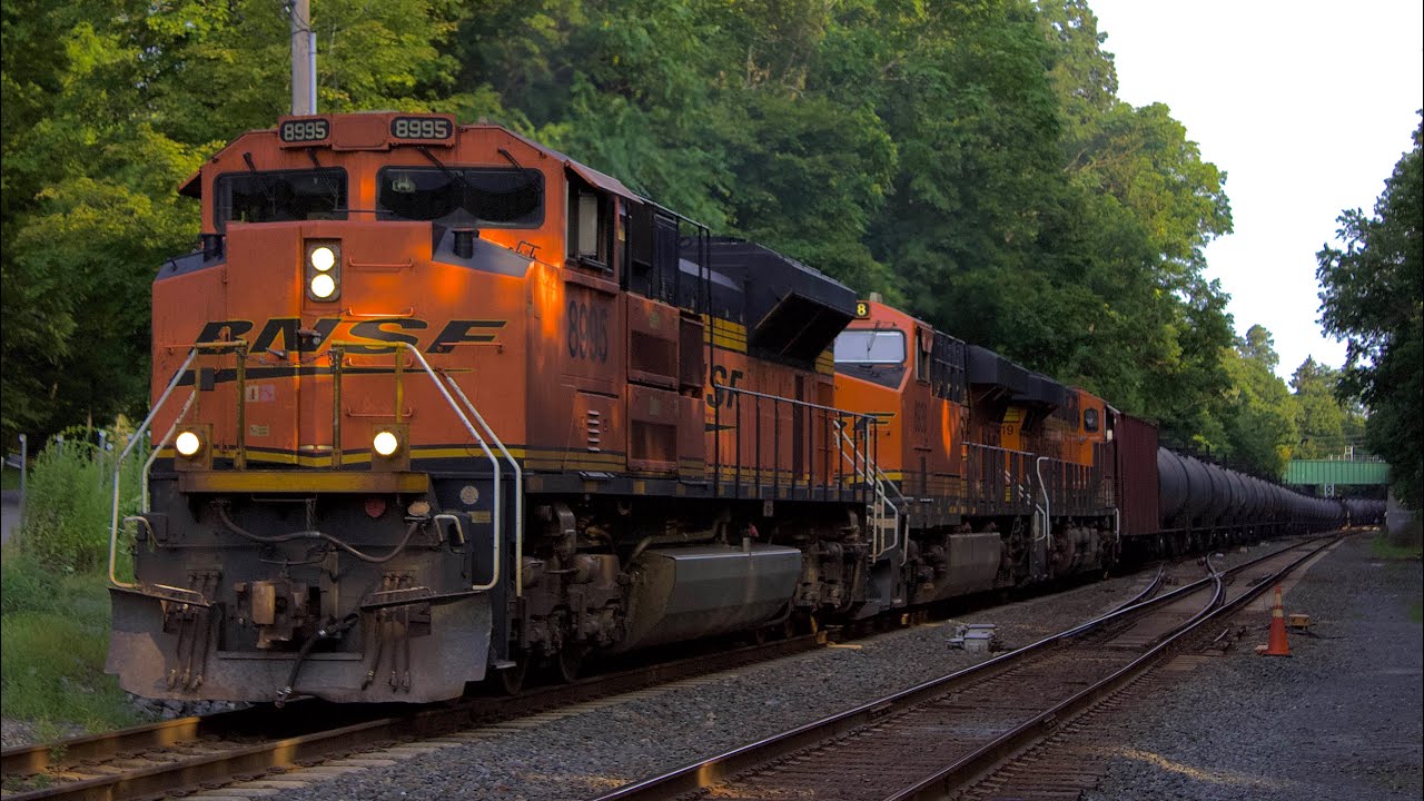 2K Subscriber Special! Foreign Power & SD70 Leaders + CSX HUs & Lots of MTA + Amtrak Action!