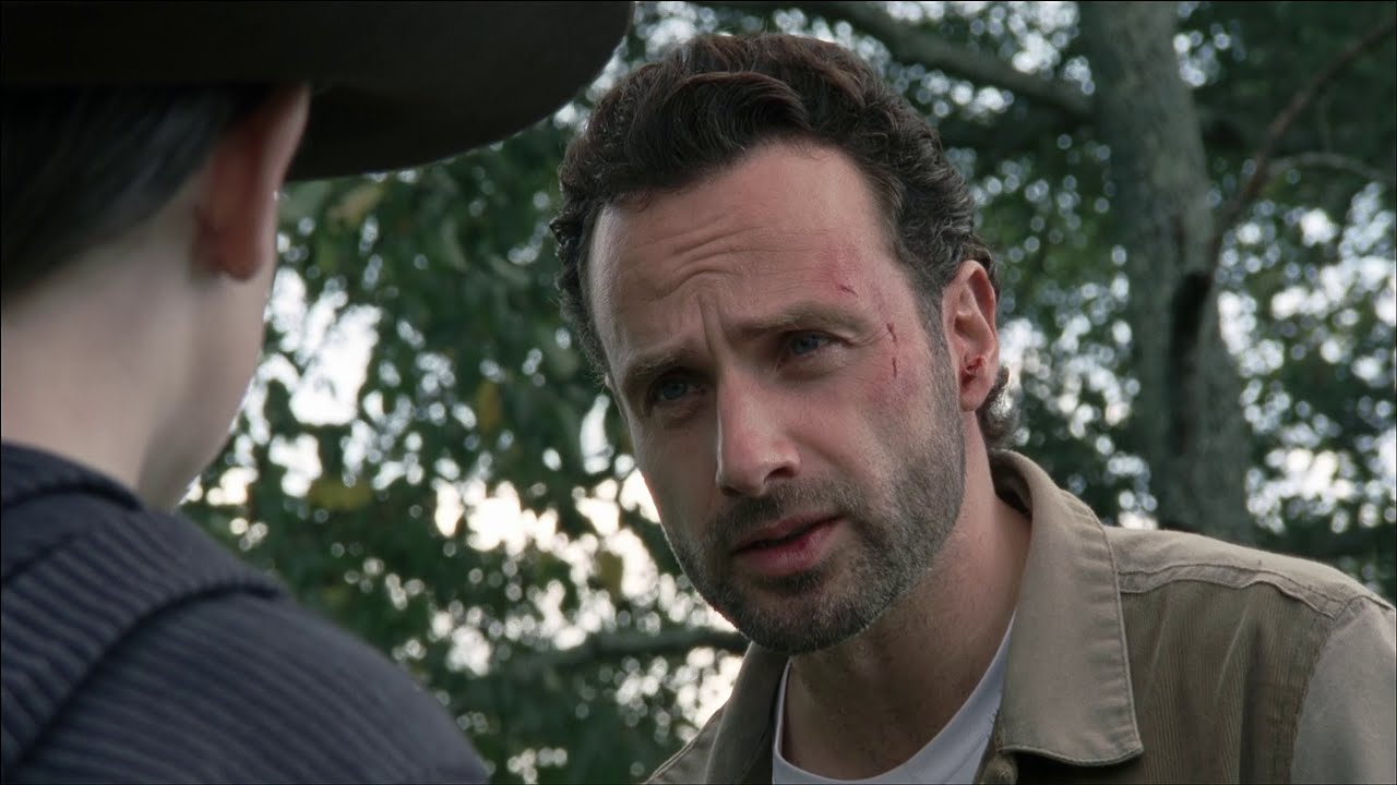 The Walking Dead S02E11 | Rick Reprimands Carl for Being Rude to Carol [4K]