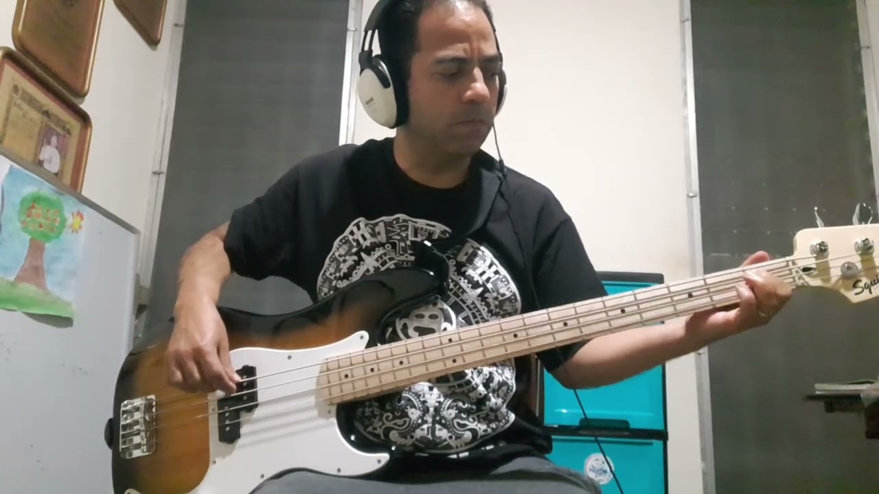 U2 - Heartland Bass Cover