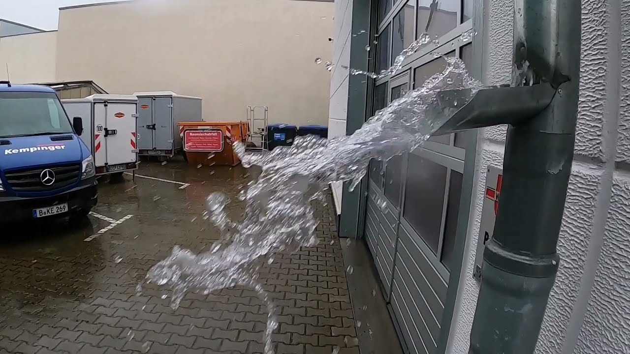 Kempinger 221.Wohnung flutet.😱  Erste Hilfe beim Kunden . Zu viel Regen für den  Rückstauautomaten ?