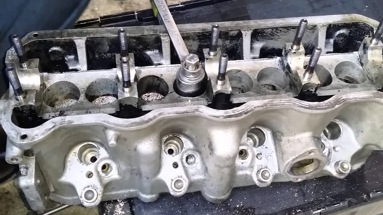 How to remove valve guide part 1