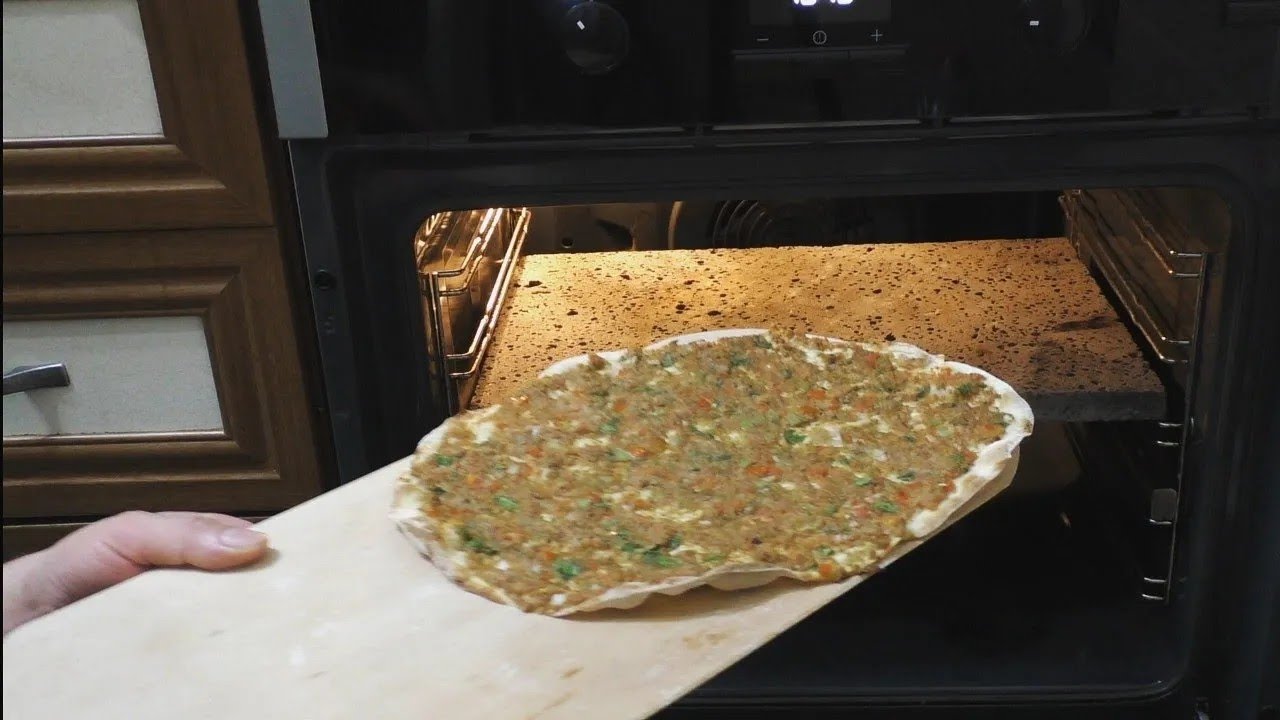 EVDE KOLAY LAHMACUN YAPIMI 3 FARKLI PİŞİRME YÖNTEMİ İLE Lahmacun Tarifi