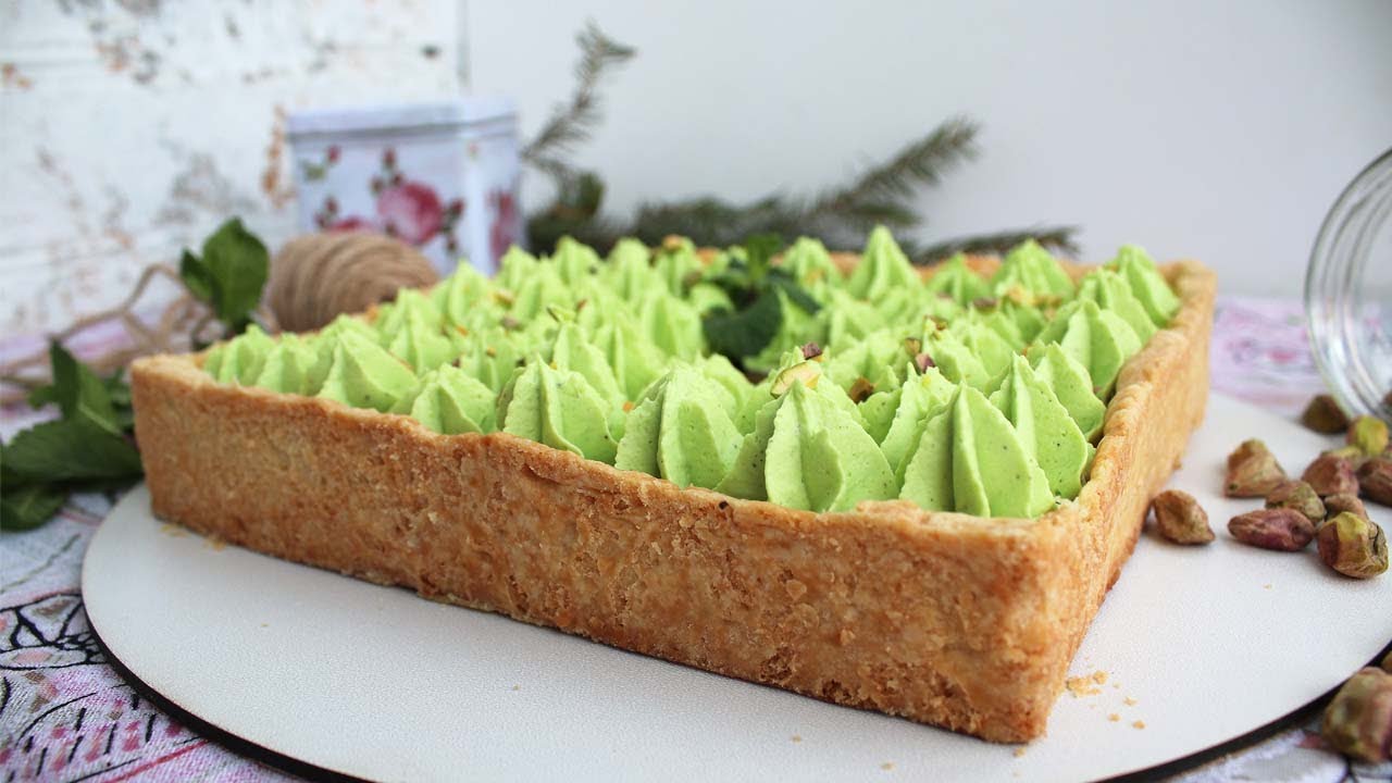 The Perfect Tart: Pistachio Tart with Strawberries
