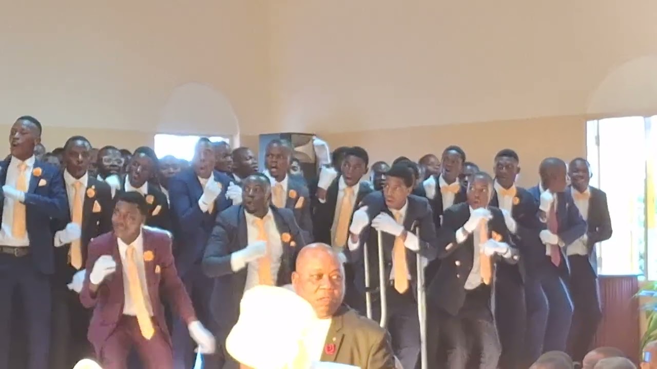Juventude (Geral do Apóstolo) de Cidade de Manica - Hinkulunkulu Bawo