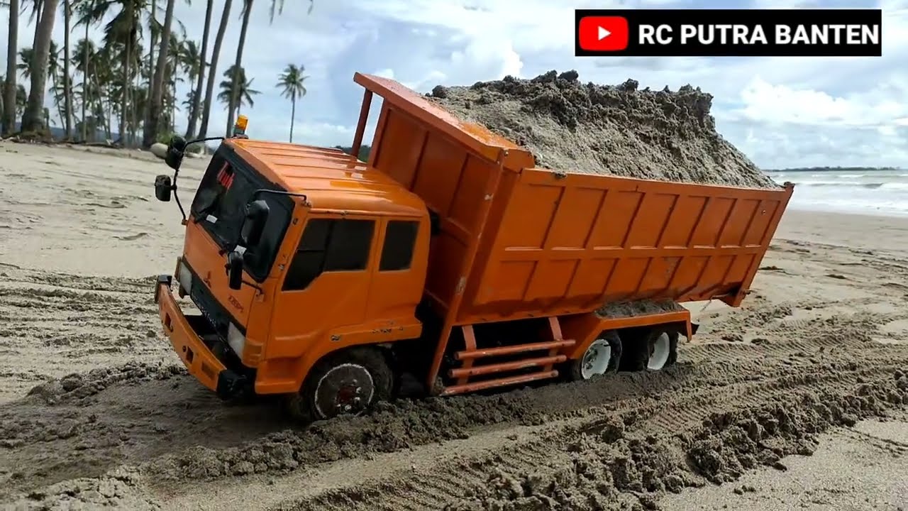 RC FUSO DAN HINO ANGKUT PASIR DI PULAU UMANG dan otw tanjakan batu hideung