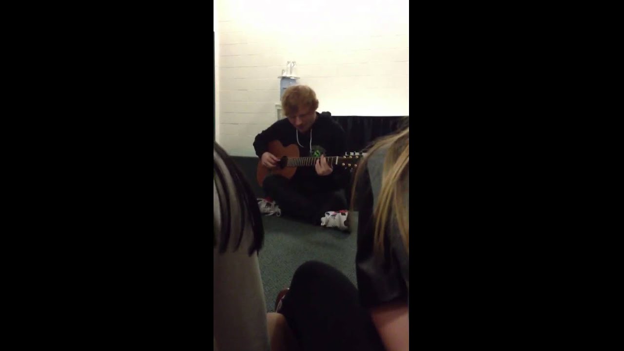 Ed sheeran / afire love acoustic / seattle private performance /-8/21