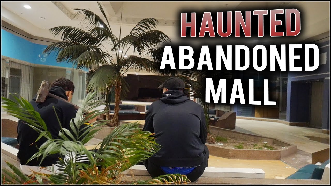 ABANDONED EUCLID OHIO SQUARE MALL! POWER STILL ON!