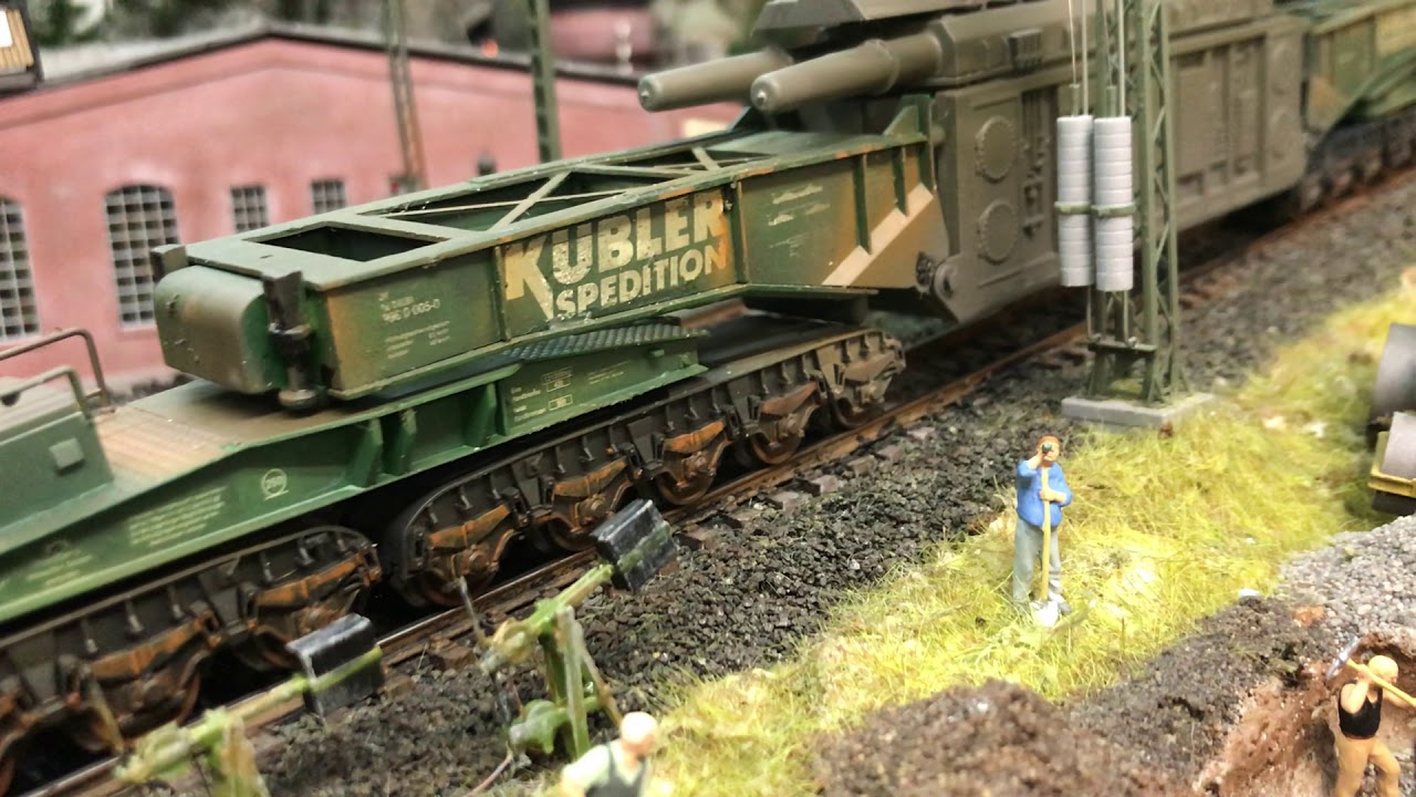 Schienentiefladewagen
