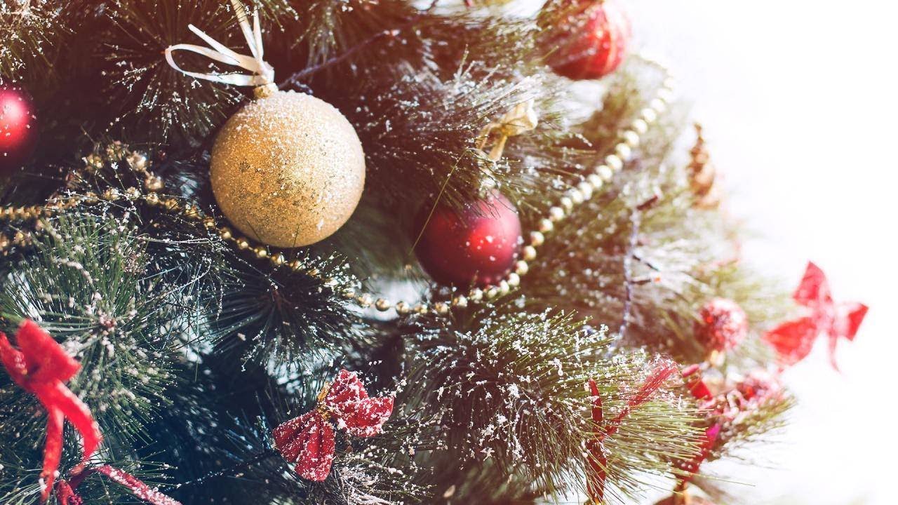 How To Make Your Fake Christmas Tree Look + Smell Real Without The Mess