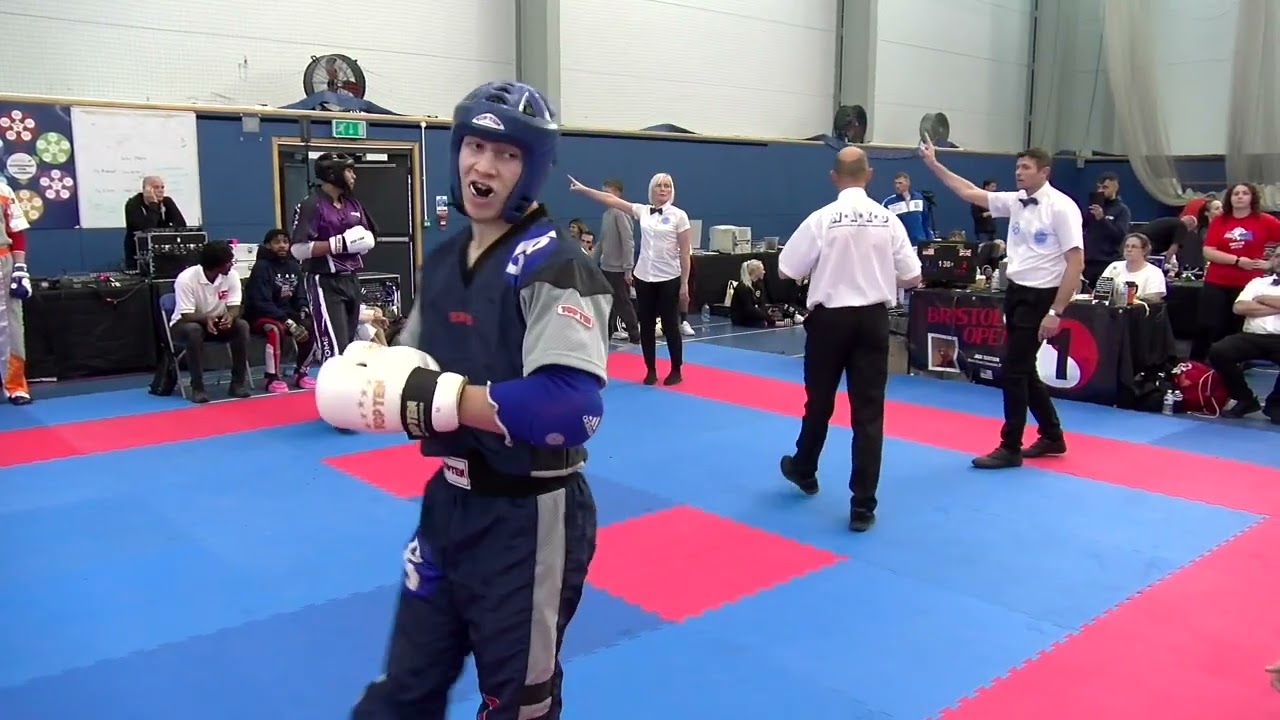 Devon Hopper v Fin Heesom Bristol Open 2022