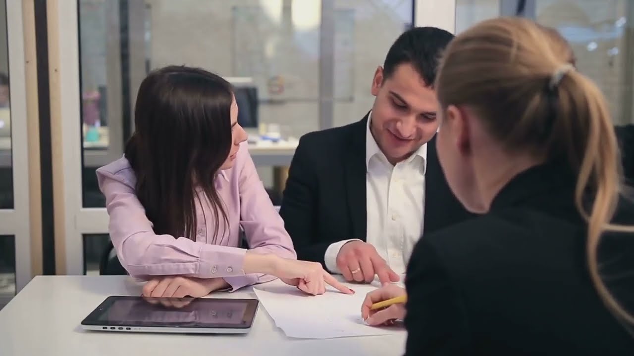 Canadian Banking Simplified: The Ultimate Newcomer&rsquo;s Guide to Financial Success