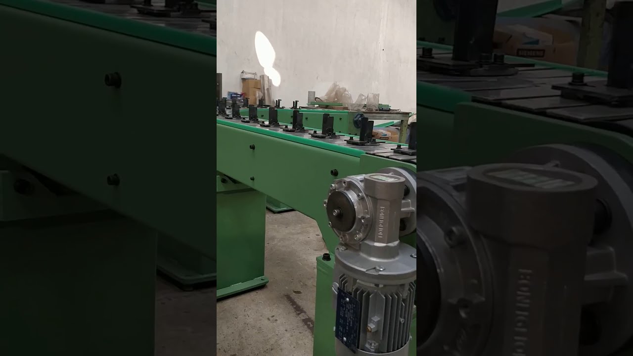 CONVEYOR FOR PLATE STACKING MACHINE