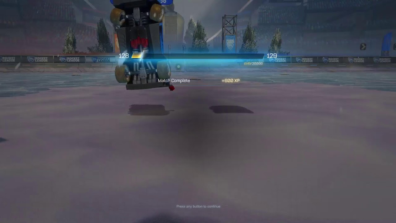 Rocket league 2v2 playing with viwers