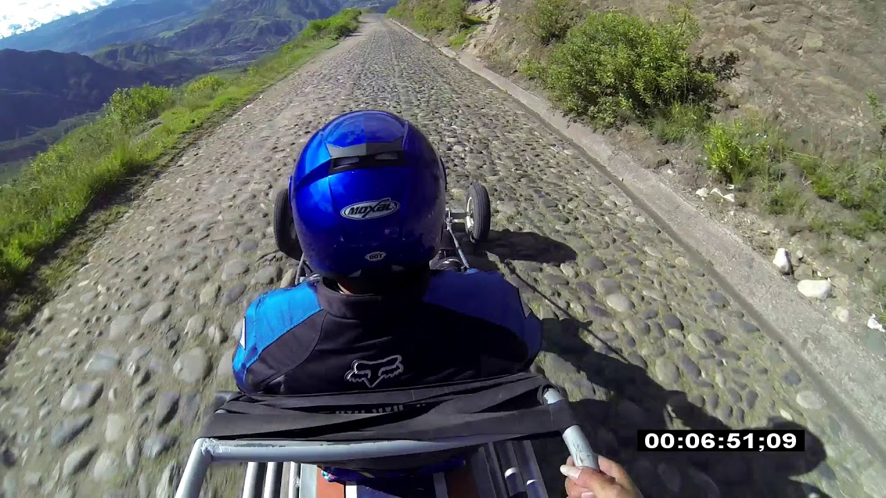 Carrera de coches   pista  pimampiro   mayo  -  19  - 2018