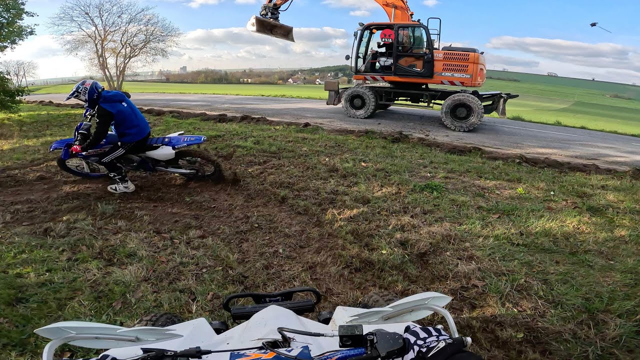 MOTOCROSS VS MEC DE CHANTIER 🤬