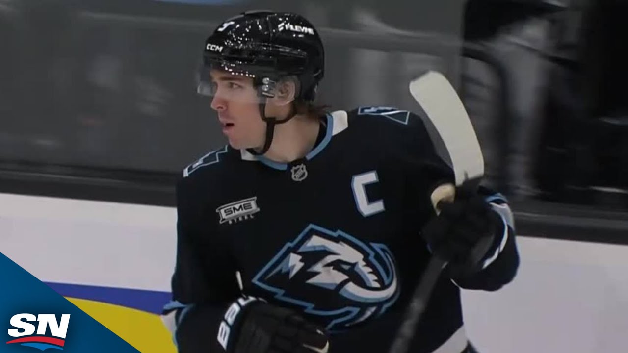 Mammoth's Clayton Keller Rips One Upstairs For Beautiful Backhand Goal
