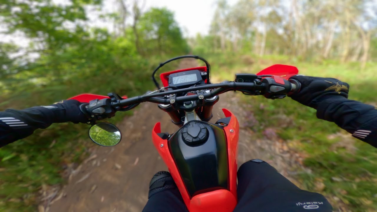 RIPPING SOME TRAILS ON THE CRF 300L - 4K POV
