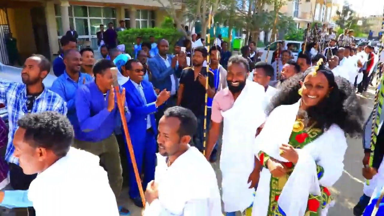ንምኽባር በዓል ልደት 2012 ኣብ ከተማ ኣፅቢ ካብ መቀለ ክሳብ ዉቅሮ ዝነበረ ድባብ ኣከባብራ TIGRAY
