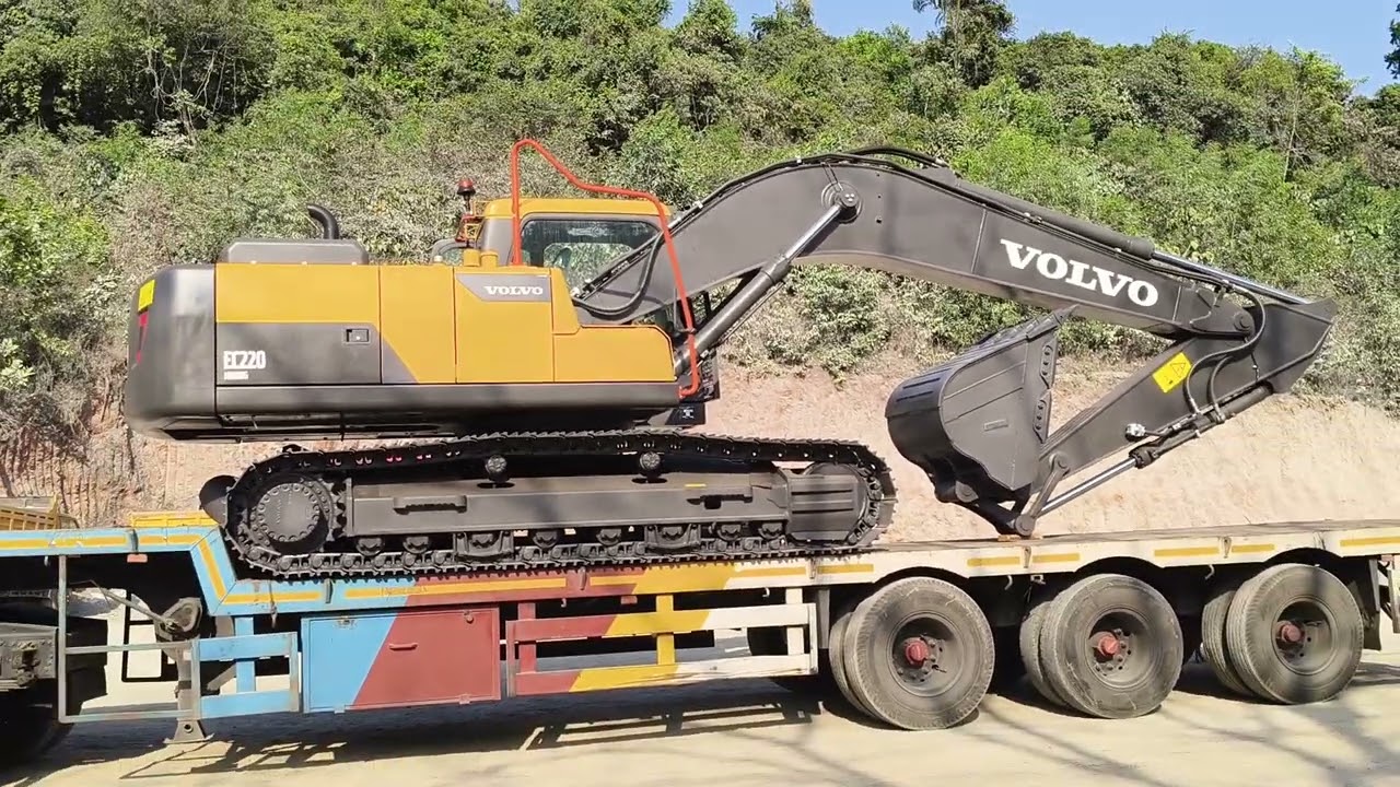 #Excavator #volvo ec220 new modal 