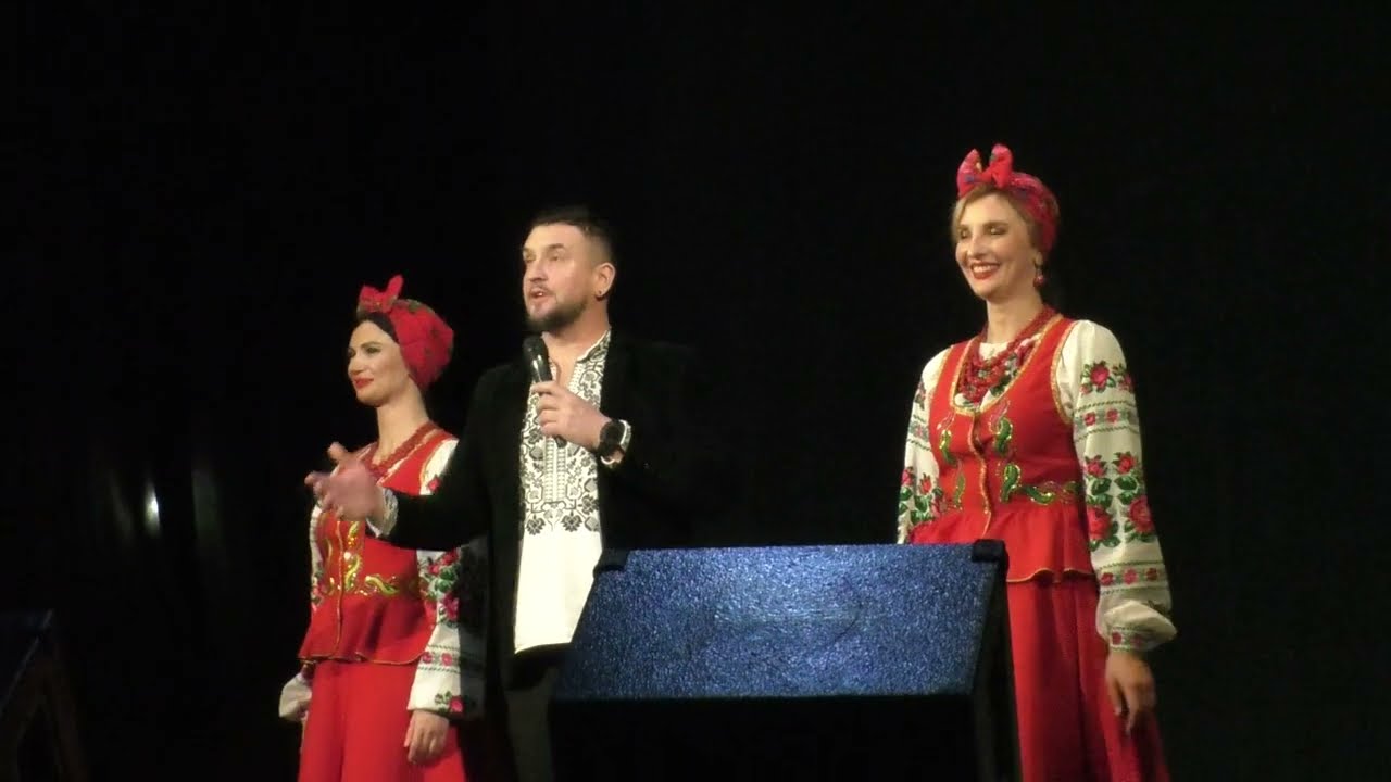 Сергій, Тетяна та Катя Фаліон для Мами-пісня вТрускавці