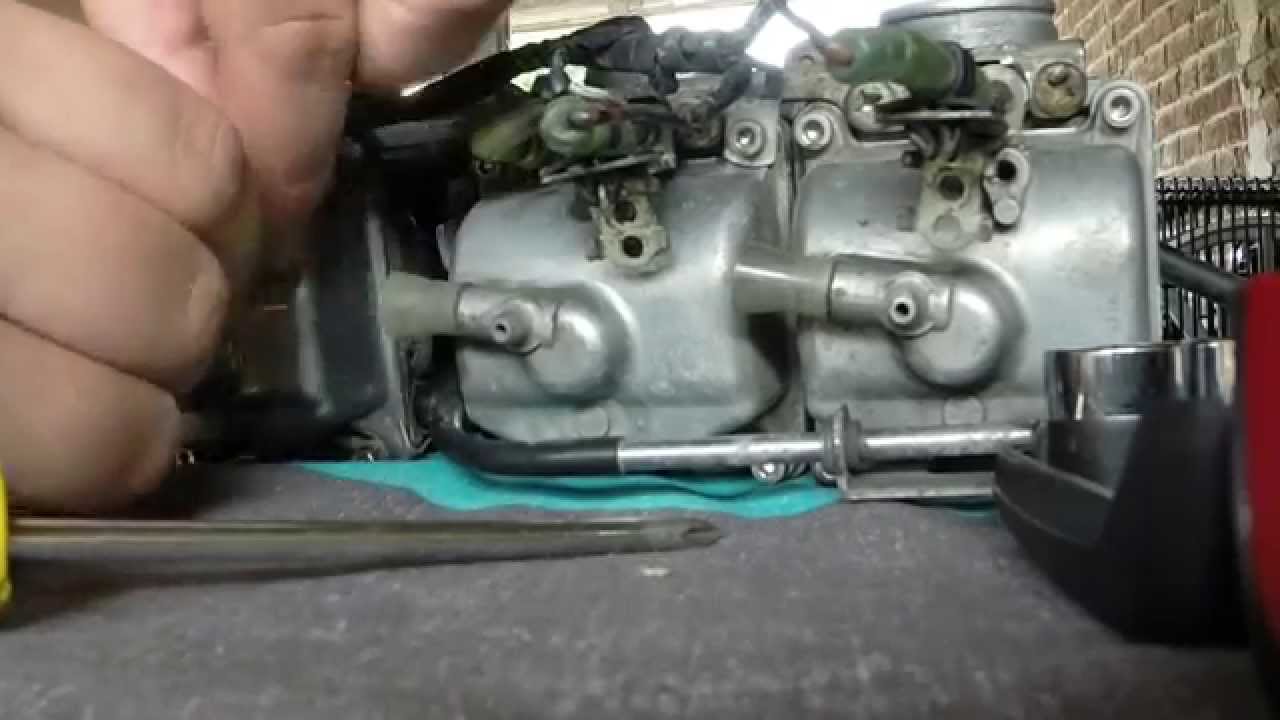 Tuto - Dépose rampe carburateur ZR7 & démontage cuve