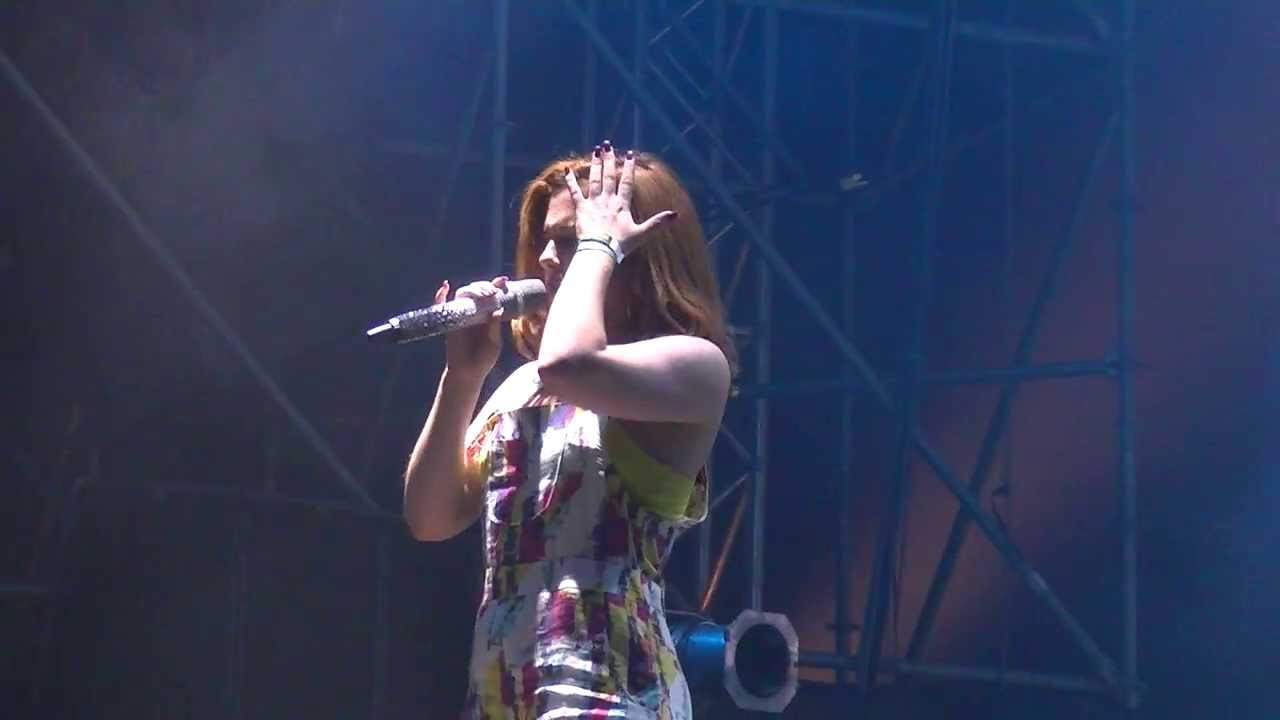 Katy B - 5am (live) @ Sziget Festival 2013, Budapest, 11.08.2013