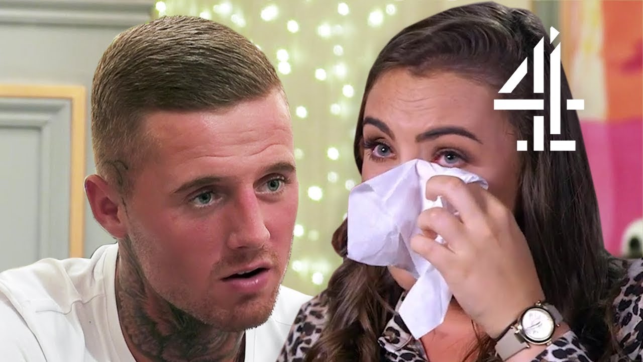 Her Friends CATFISHED Her? Date in Tears with Heart Breaking Story | First Dates