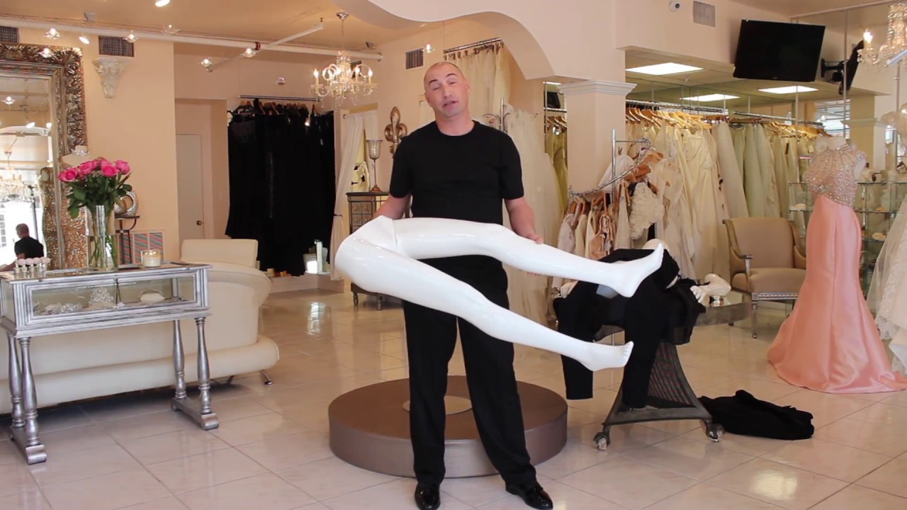 How To Dress A Mannequin (Layered Look)