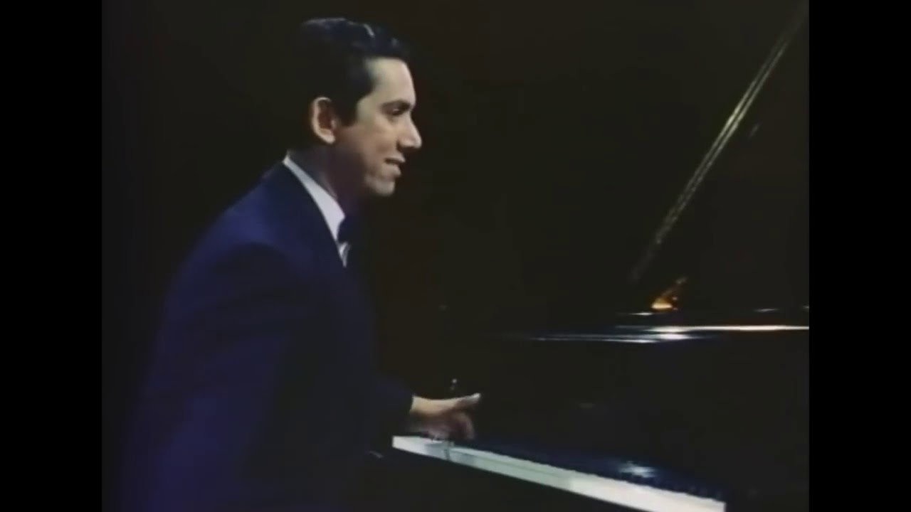 Carmen Cavallaro -  Plays 