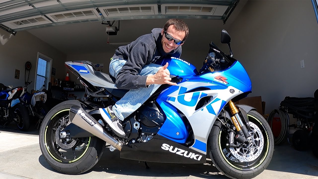 Brocks full titanium CT megaphone exhaust! 🔥 suzuki GSXR 1000R | Unboxing! 😱