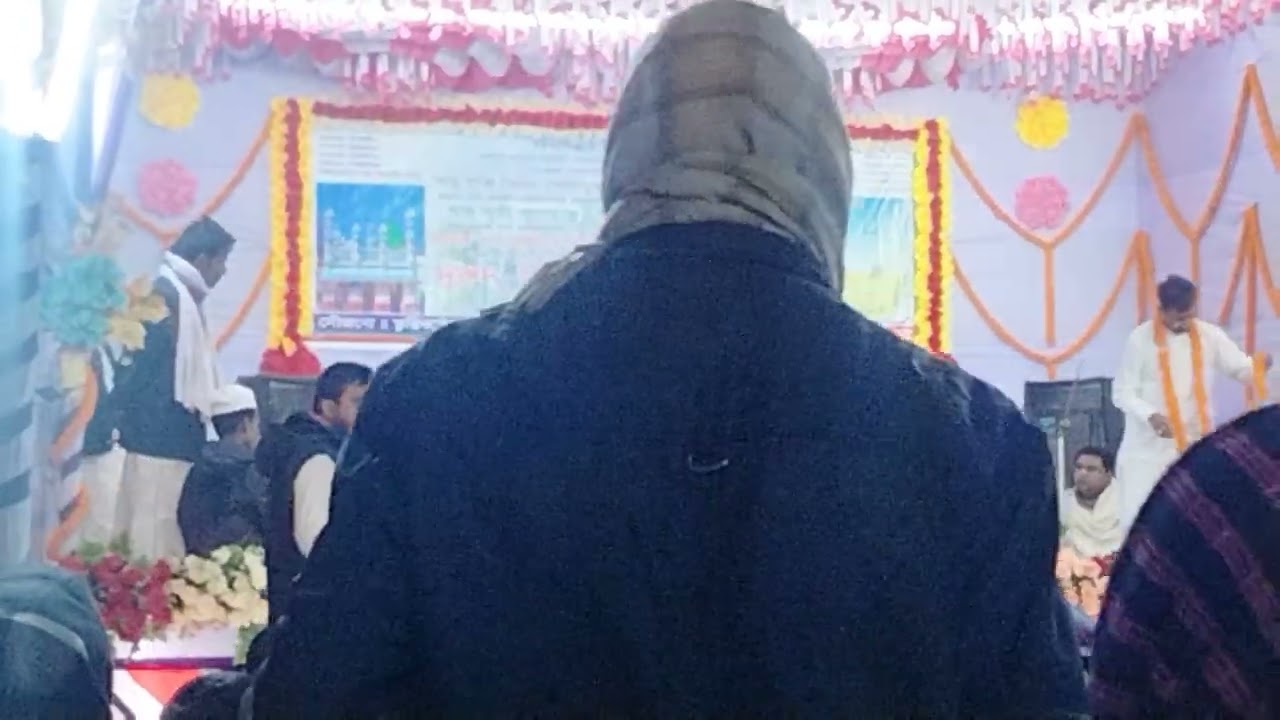 দেখলে ছবি পাগল হবি ঘরে রইতে পারবি না না না #বিচ্ছের অনল@না দেখলে মিছ করবেন।