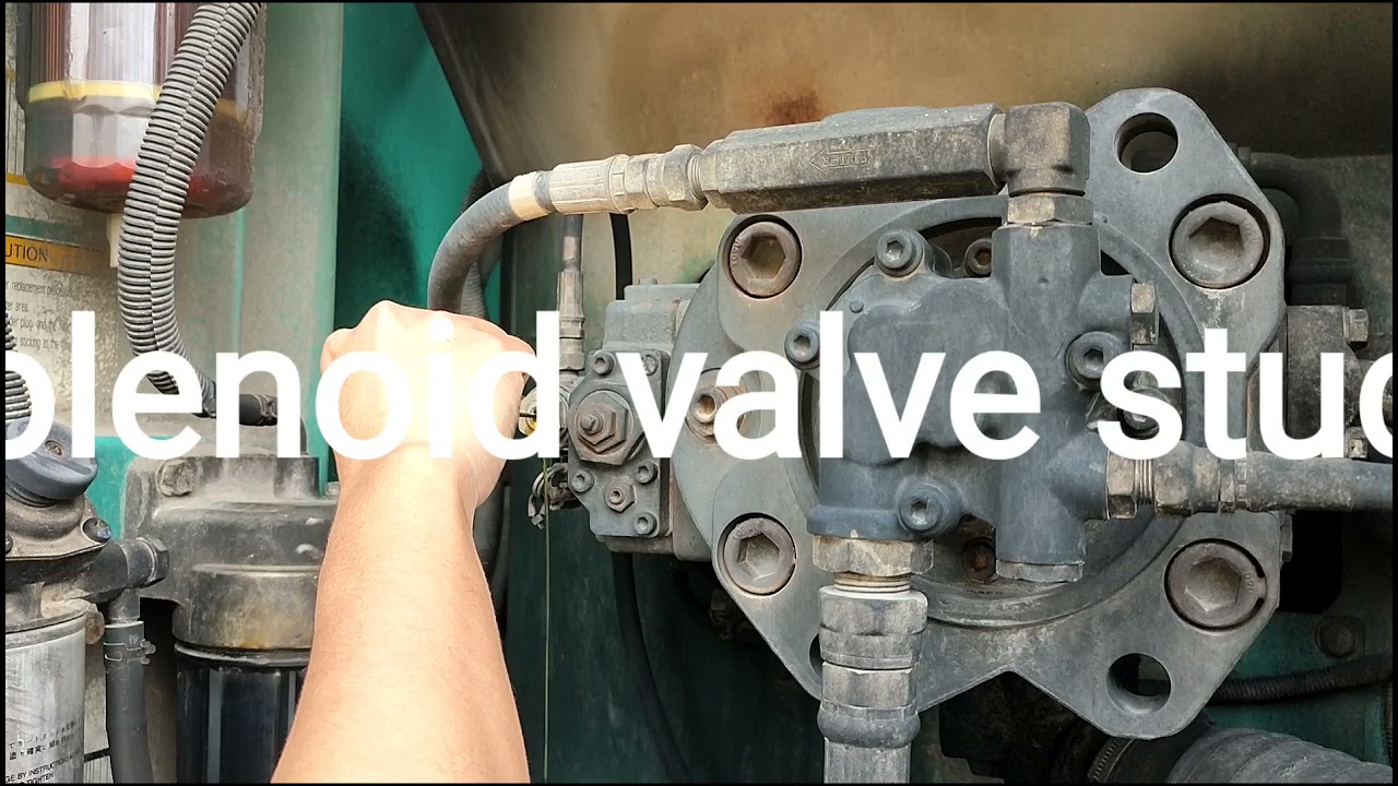 Repair Sk330-8 travel motor  weakly and slowly