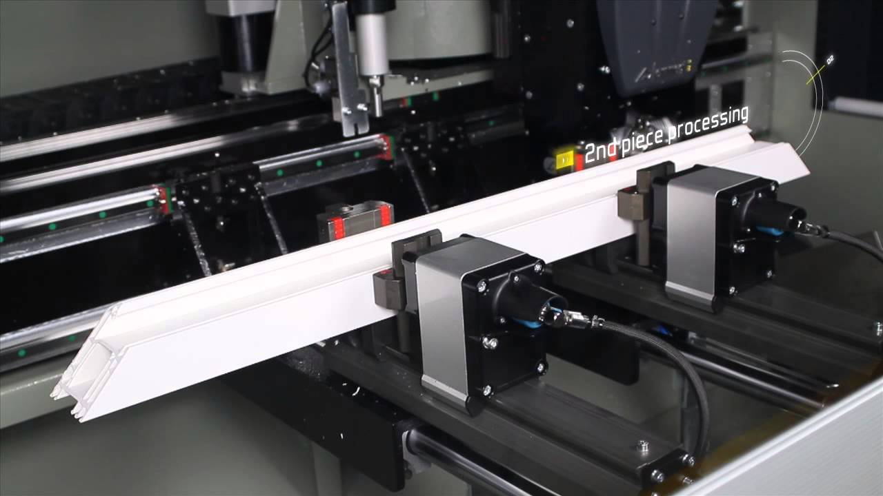 Centro di lavoro CNC a 4 assi controllati | Machining centre CNC | Phantomatic X4