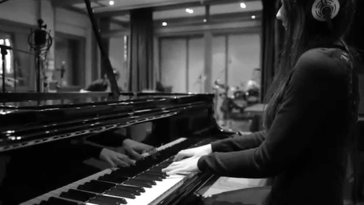 Petra Varallyay Trio - Deepness of Waving (Official Music Video)