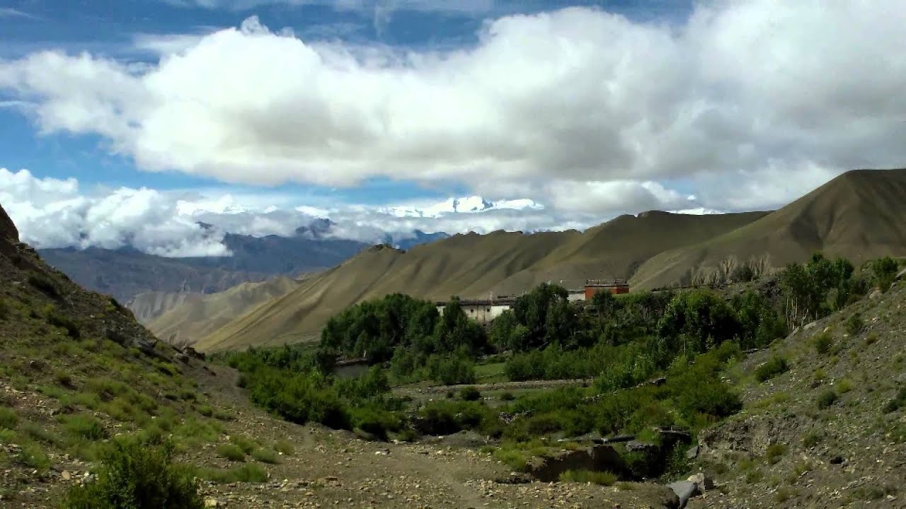 Nepal Mustang Trek - Part 4 - via Ghemi to Ghar Gumba