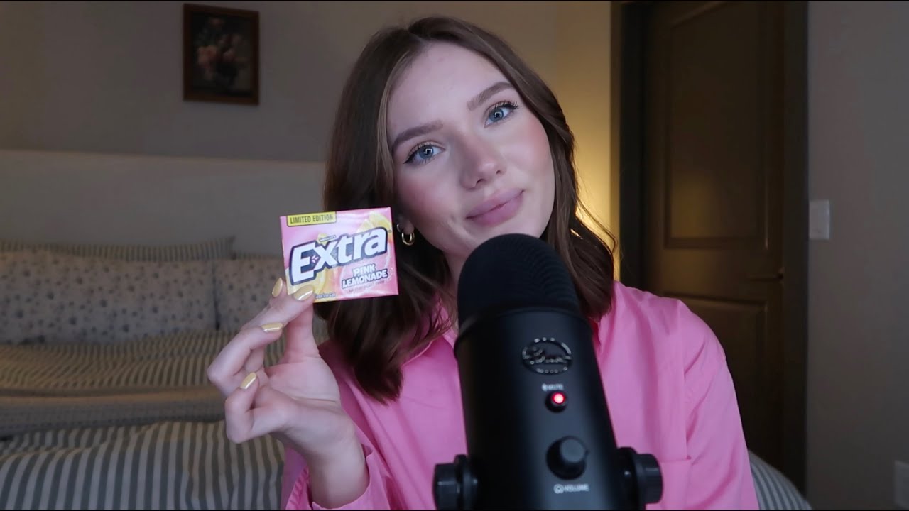 ASMR | chewing gum *mouth sounds*
