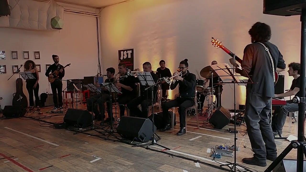 Pietra Tonale - Orcheisthai [live@ Laboratori di Barriera, Torino - TJF 2019]