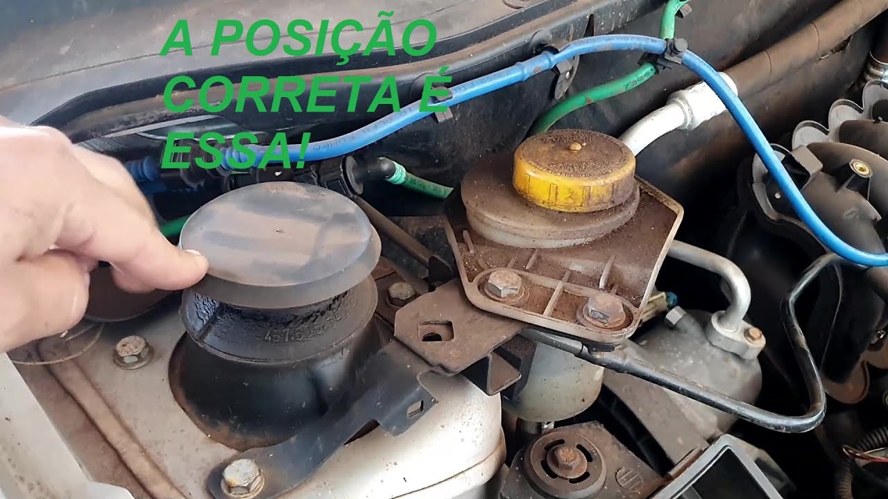 Posição do coxim do amortecedor do Fiat Palio.