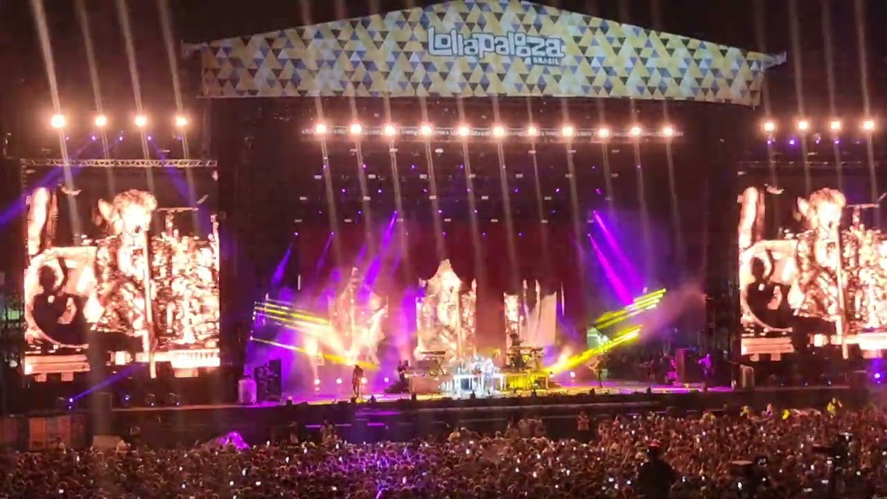 Machine Gun Kelly - Misery Business [Paramore] @ Lollapalooza Brasil 2022 (Onix Day) ULTRA HD