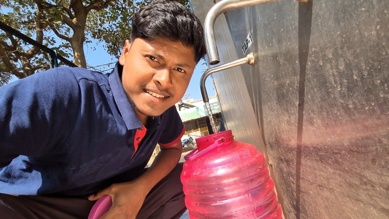 Bangalore Me Pine Ka Pani Kese Lete Hai 😀