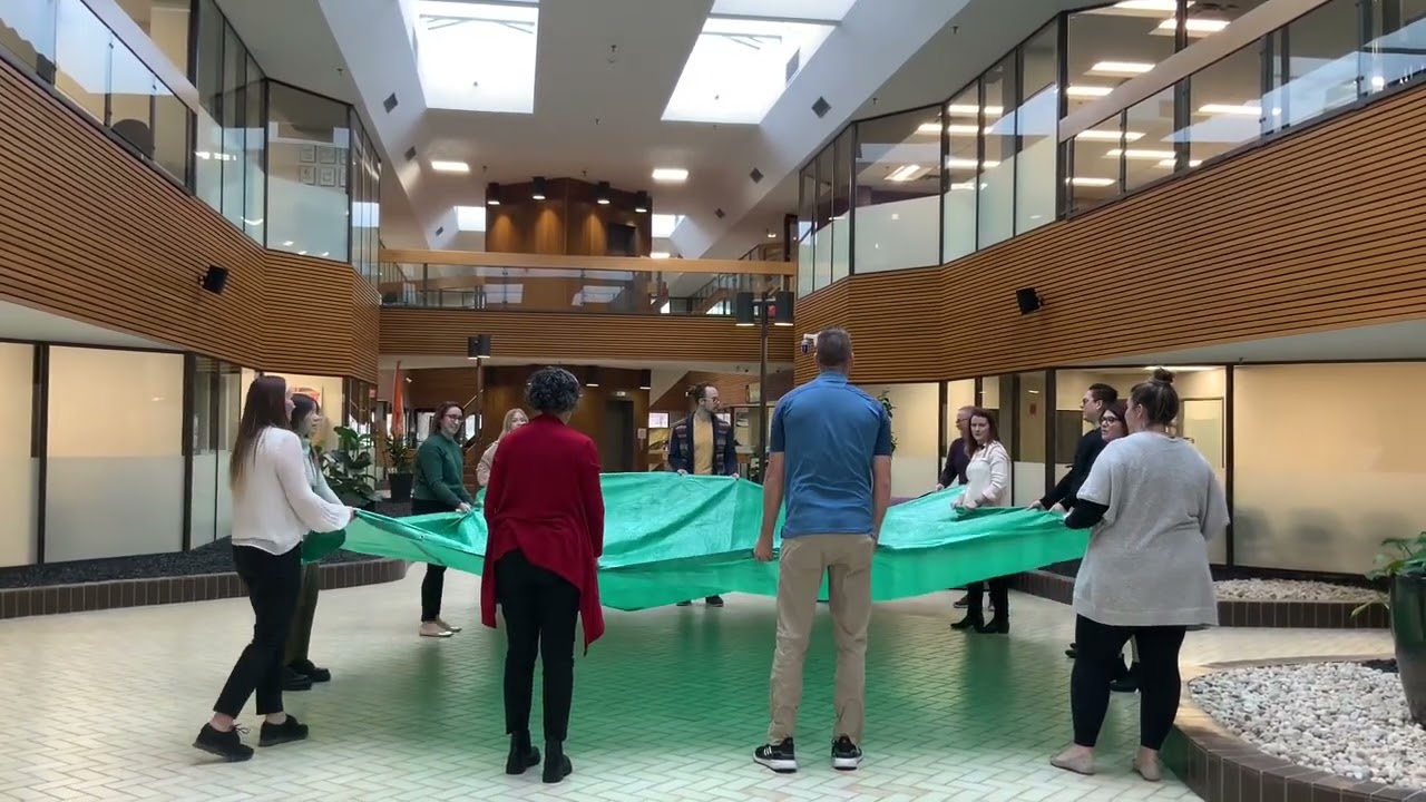 INUIT BLANKET TOSS