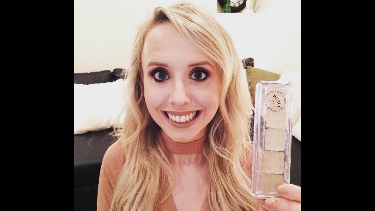 RCMA Foundation Review & First Impressions Makeup Up Tutorial | Stephanie Hemphill