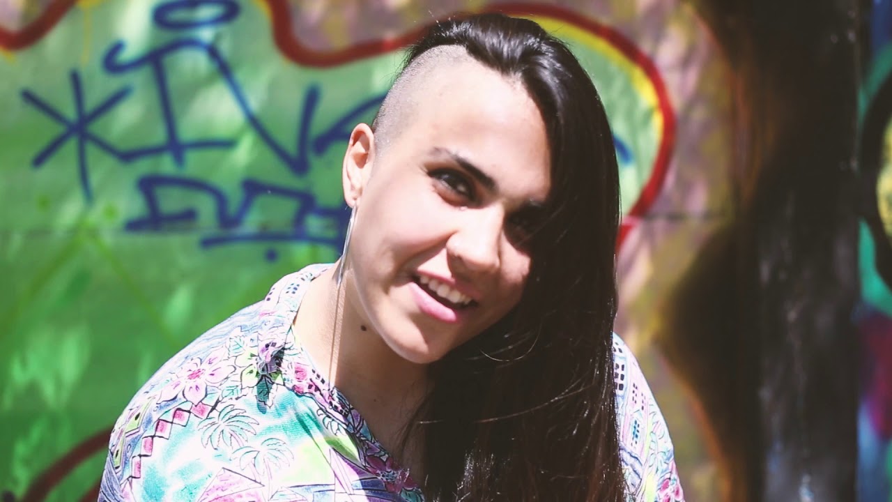 Aylin Sobrino — Heterocuriosa ( Prod X La Peluquería Récords)