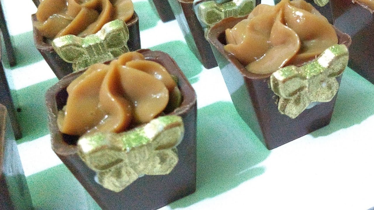 Doces finos copinho de café