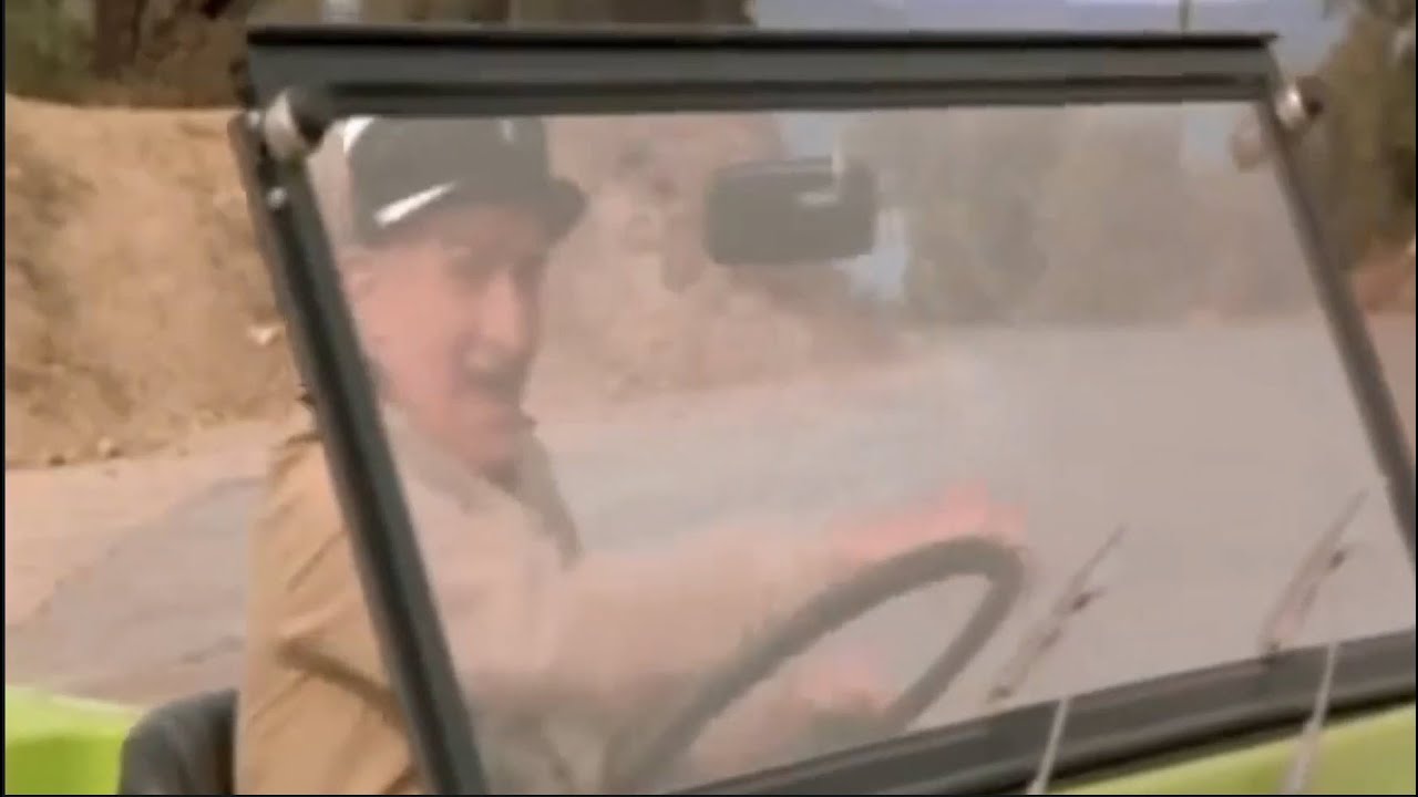 Louis de Funes conduir un Mehari