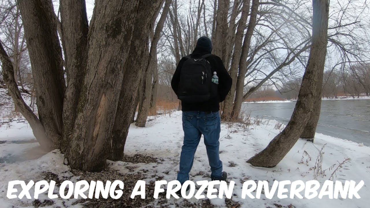 Exploring A Frozen Riverbank | First Hike Of 2026