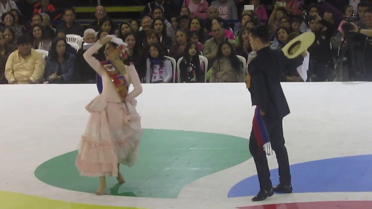 CAMPEONES ADULTOS LUIS DONET Y VALERIA MORRIS - Exhibición Plaza Norte 2017