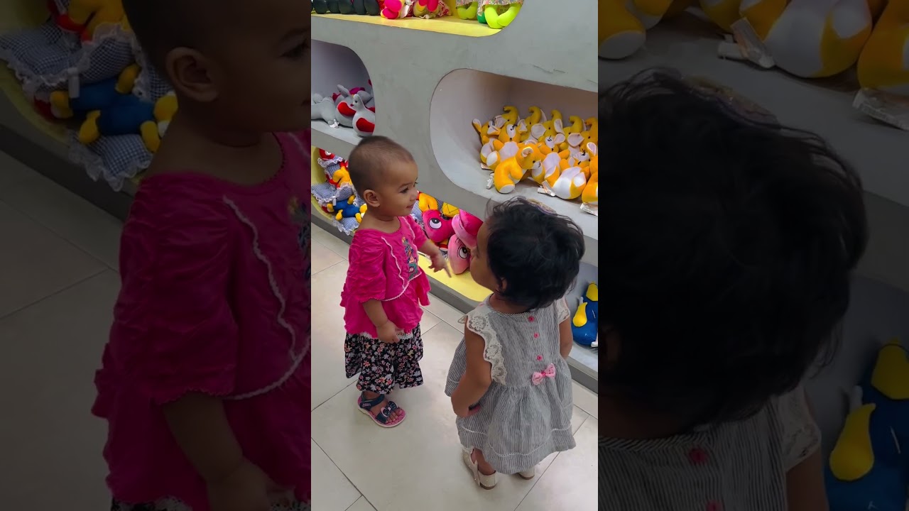 Anayza&rsquo;s Shopping Time At Aarong | #youtubeshorts #baby #shorts