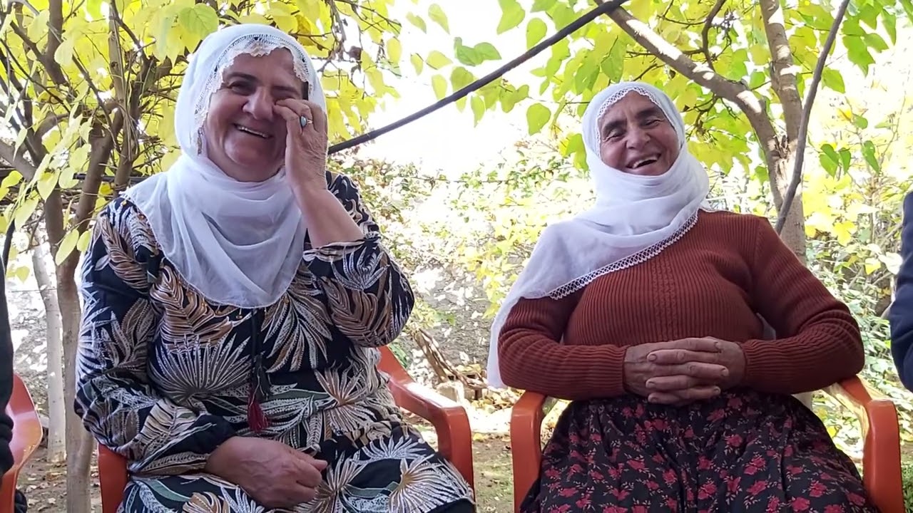 "Di Rehela Min De  Nîsk û Nok û Savar Kirîn"