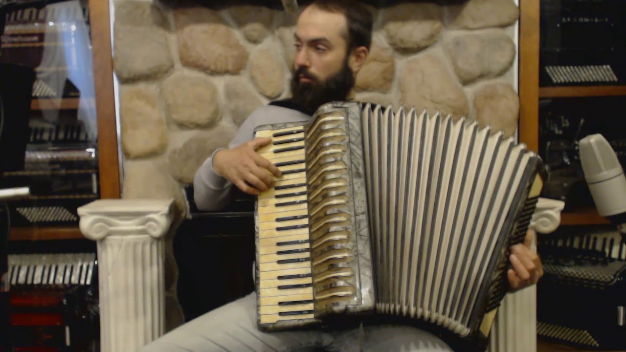 3529 - Slate Hohner Verdi IIIB Piano Accordion LMM 41 120 $599